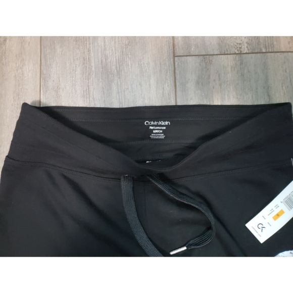 Calvin Klein Brush Logo Performance Joggers - Picture 4 of 6